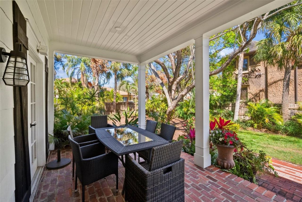 813 Hudson Avenue, Sarasota, FL 34236 Photo