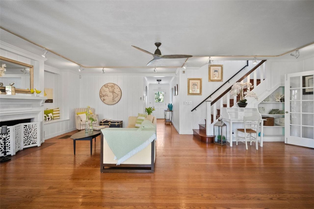 813 Hudson Avenue, Sarasota, FL 34236 Photo
