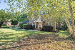 219 Quill Court  photo 4
