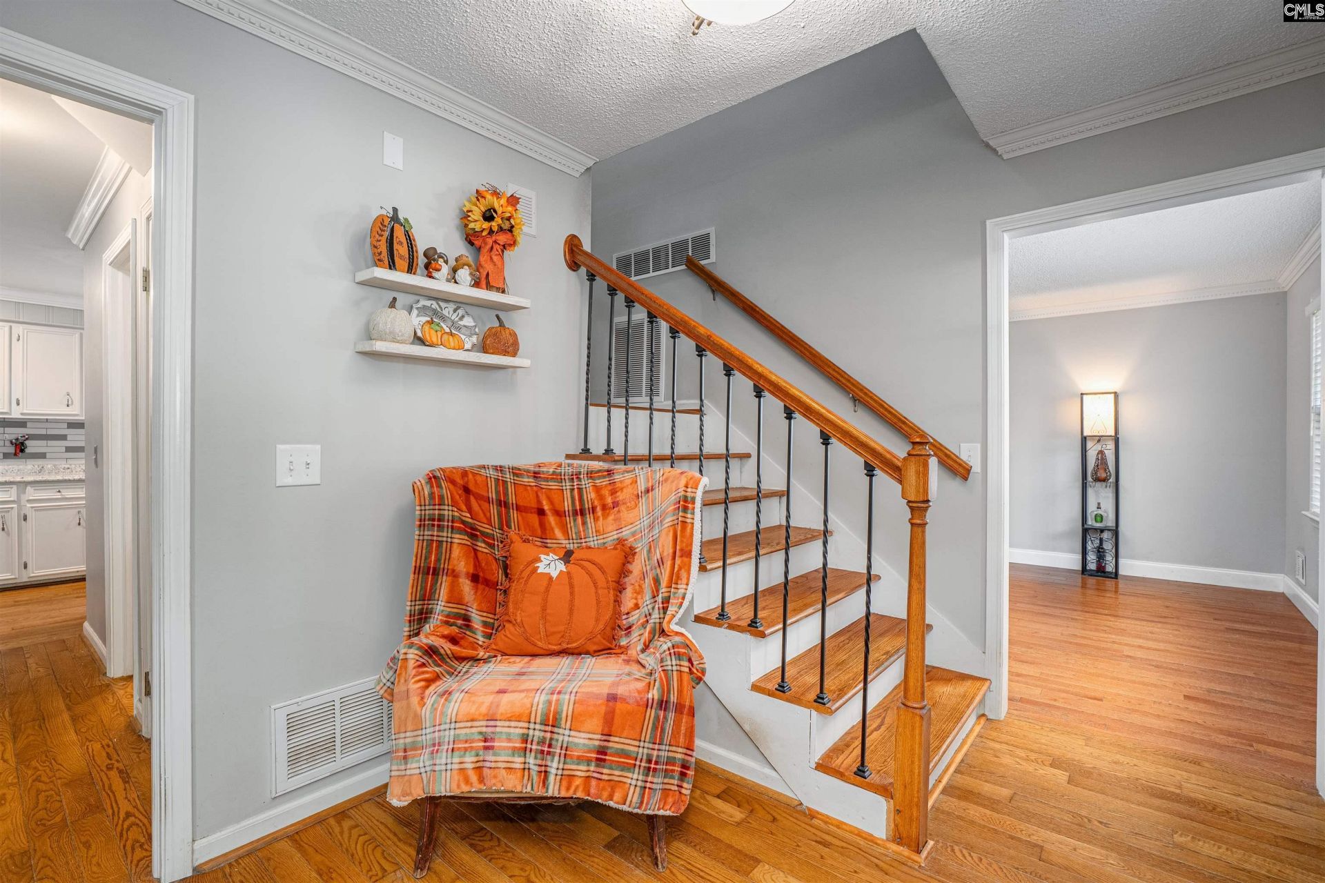 219 Quill Court  Photo 5