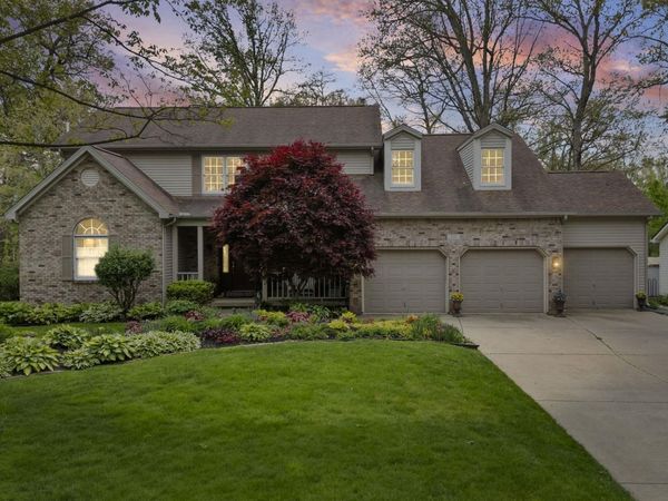 821 Red Oaks Lane, Lafayette, IN 47909