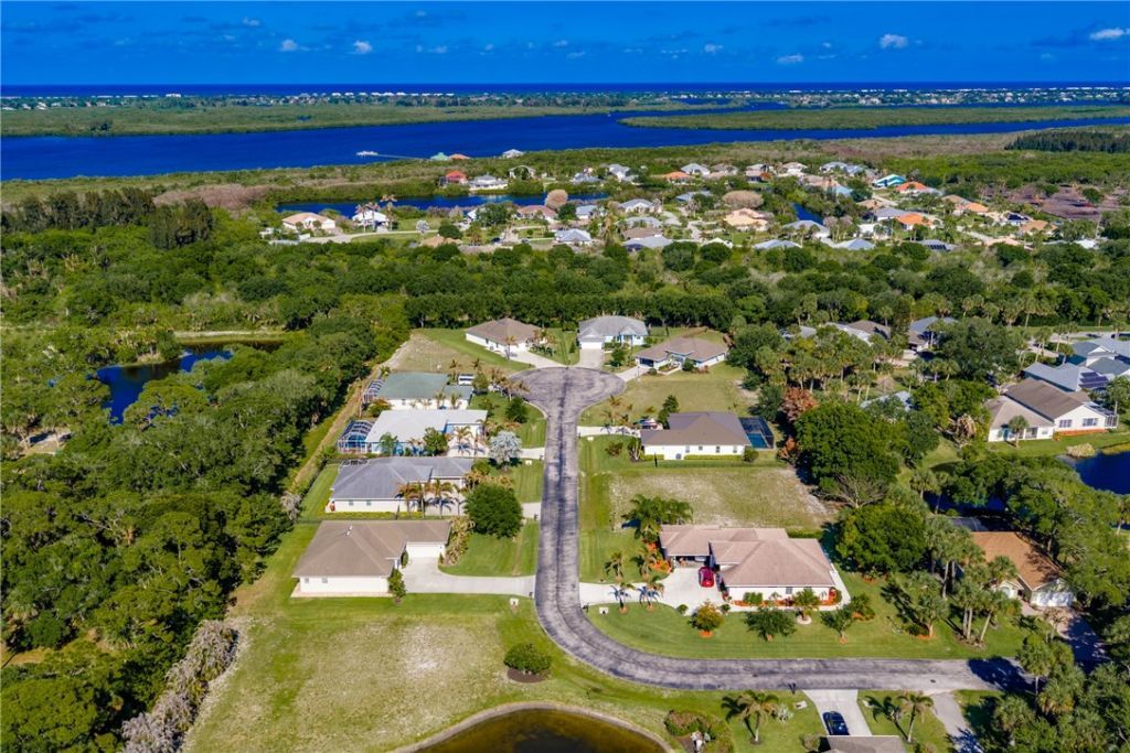 7445 36th Court, Vero Beach, FL 32967 Photo