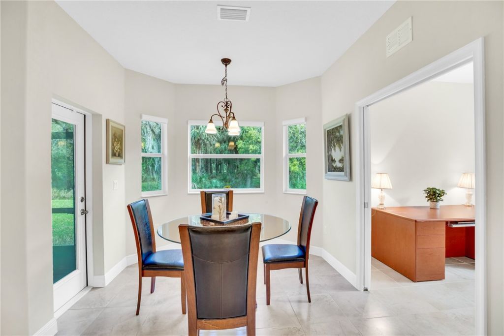7445 36th Court, Vero Beach, FL 32967 Photo