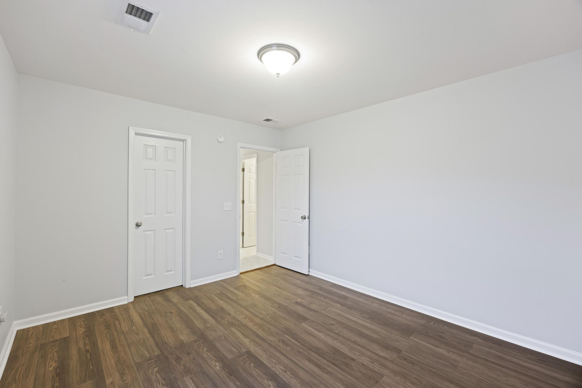 416 Forest Hills Road Photo 19