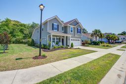 5001 Catfish Loop photo 4