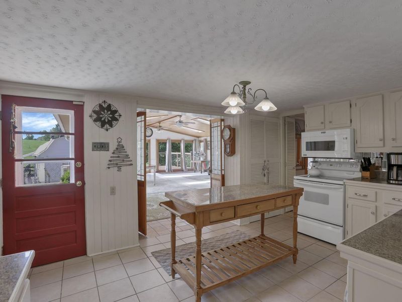 15231 Wolfe-Bennett Road, Nelsonville, OH 45764 Photo 35