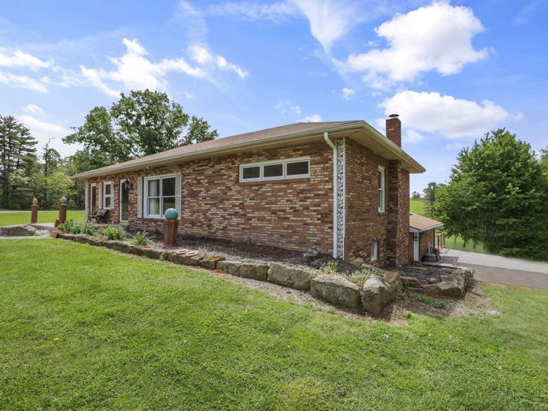 15231 Wolfe-Bennett Road, Nelsonville, OH 45764 Photo 7