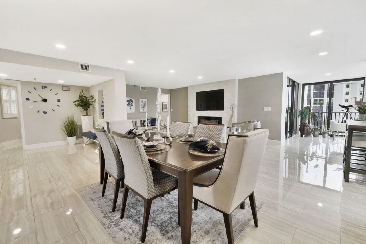 19800 Sandpointe Bay Drive, Unit 512, Tequesta, FL 33469 Photo