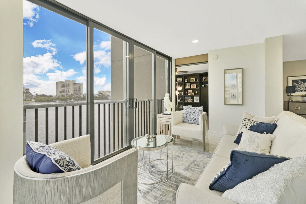 19800 Sandpointe Bay Drive, Unit 512, Tequesta, FL 33469 Photo
