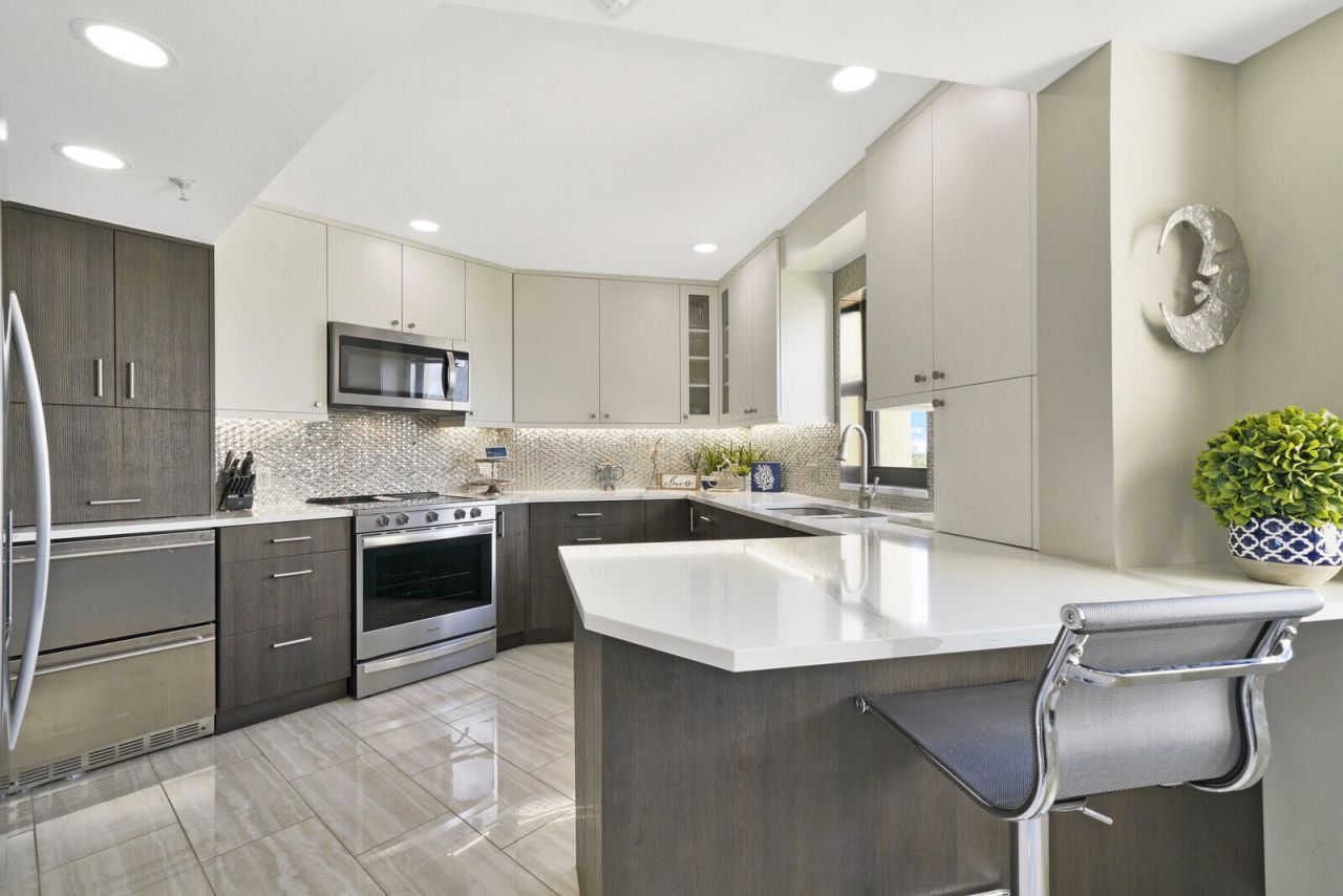 19800 Sandpointe Bay Drive, Unit 512, Tequesta, FL 33469 Photo