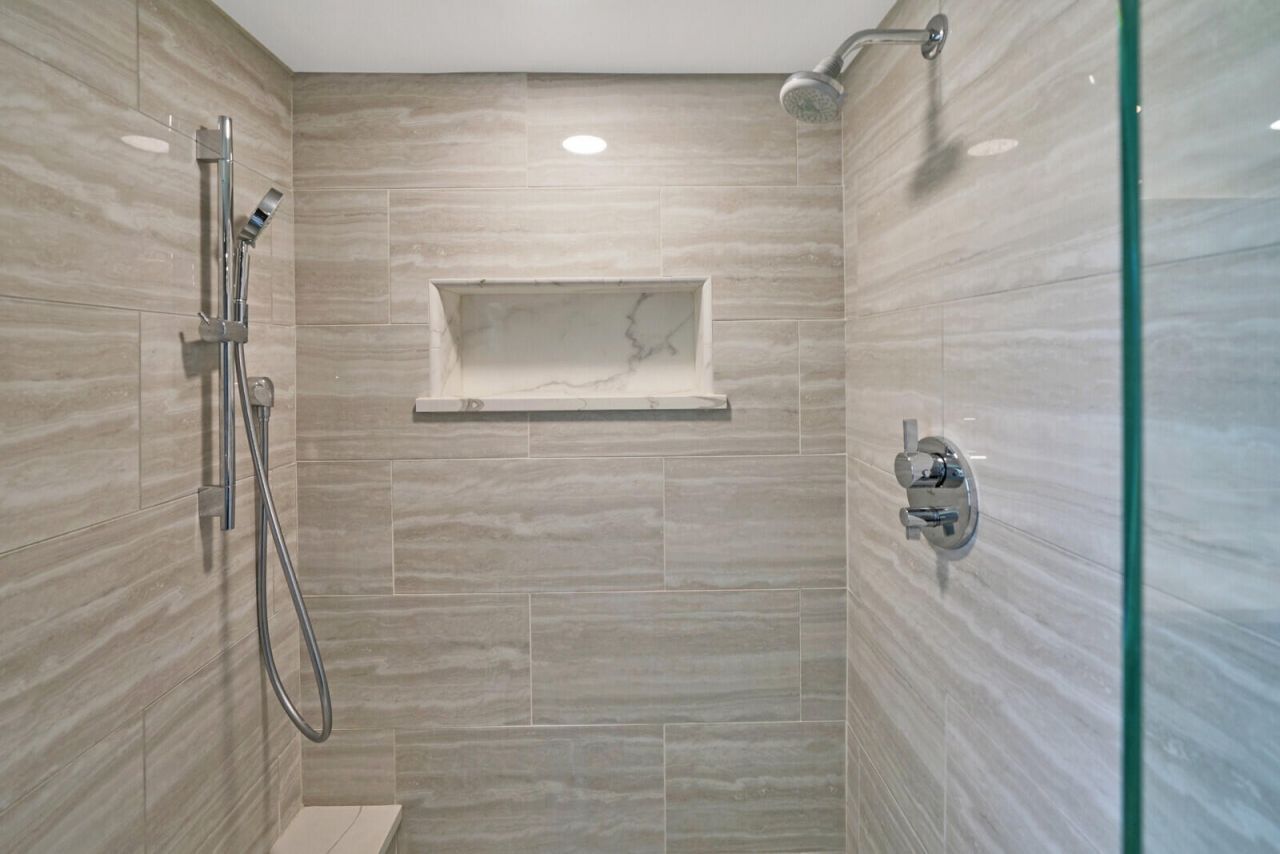 19800 Sandpointe Bay Drive, Unit 512, Tequesta, FL 33469 Photo