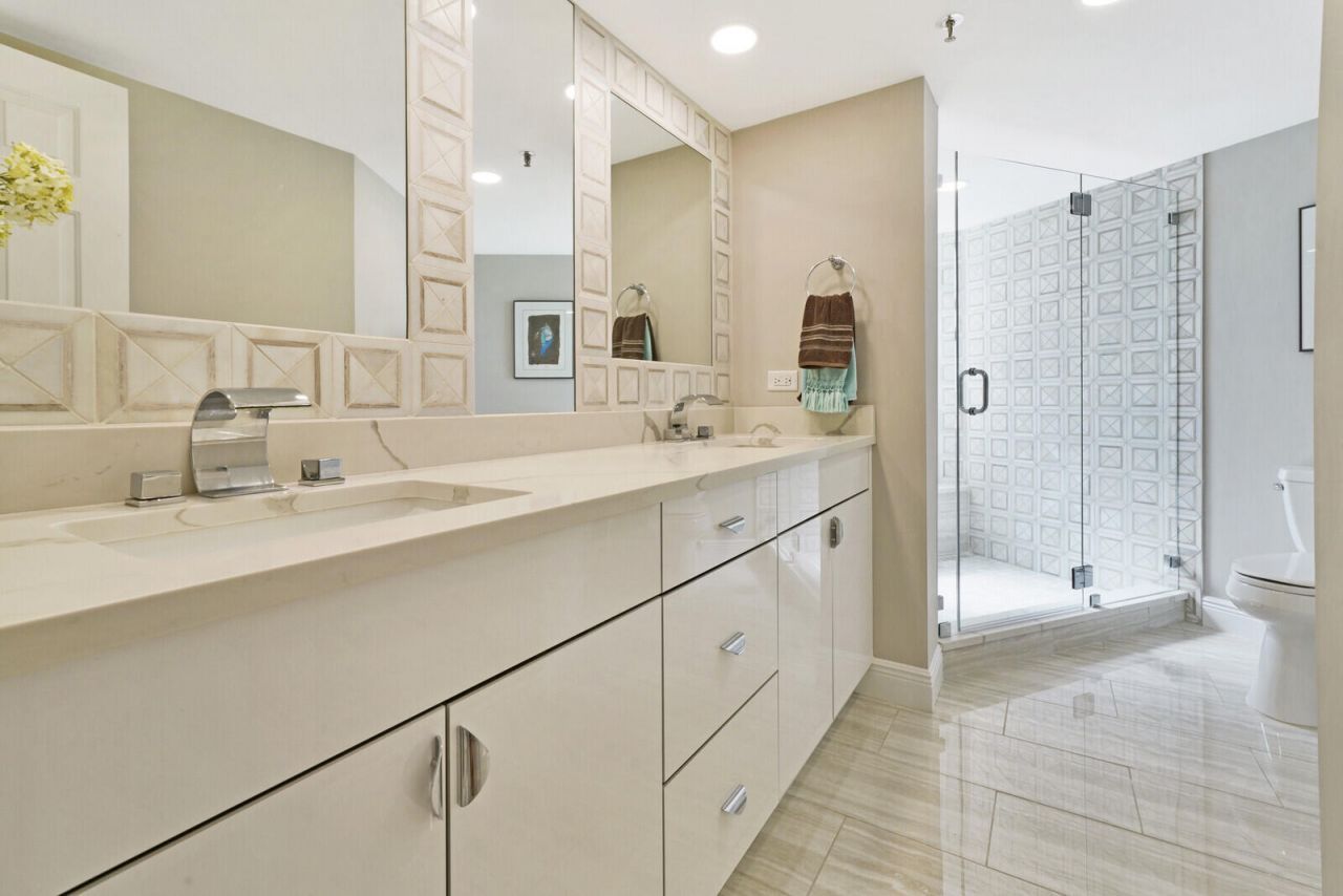 19800 Sandpointe Bay Drive, Unit 512, Tequesta, FL 33469 Photo