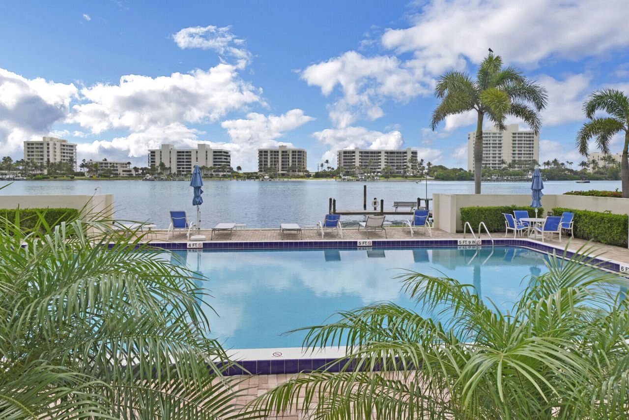 19800 Sandpointe Bay Drive, Unit 512, Tequesta, FL 33469 Photo