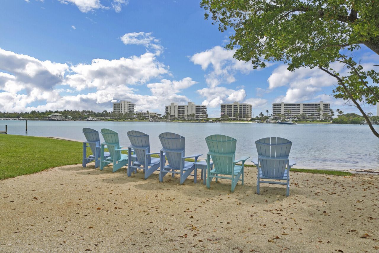 19800 Sandpointe Bay Drive, Unit 512, Tequesta, FL 33469 Photo