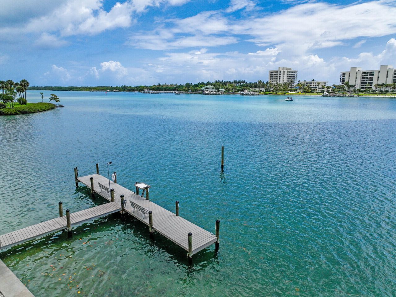 19800 Sandpointe Bay Drive, Unit 512, Tequesta, FL 33469 Photo