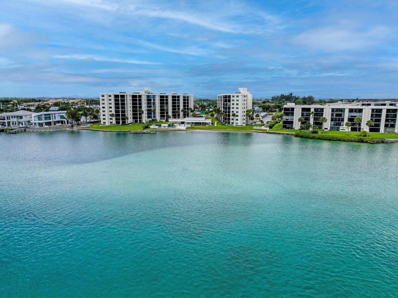 19800 Sandpointe Bay Drive, Unit 512, Tequesta, FL 33469 Photo