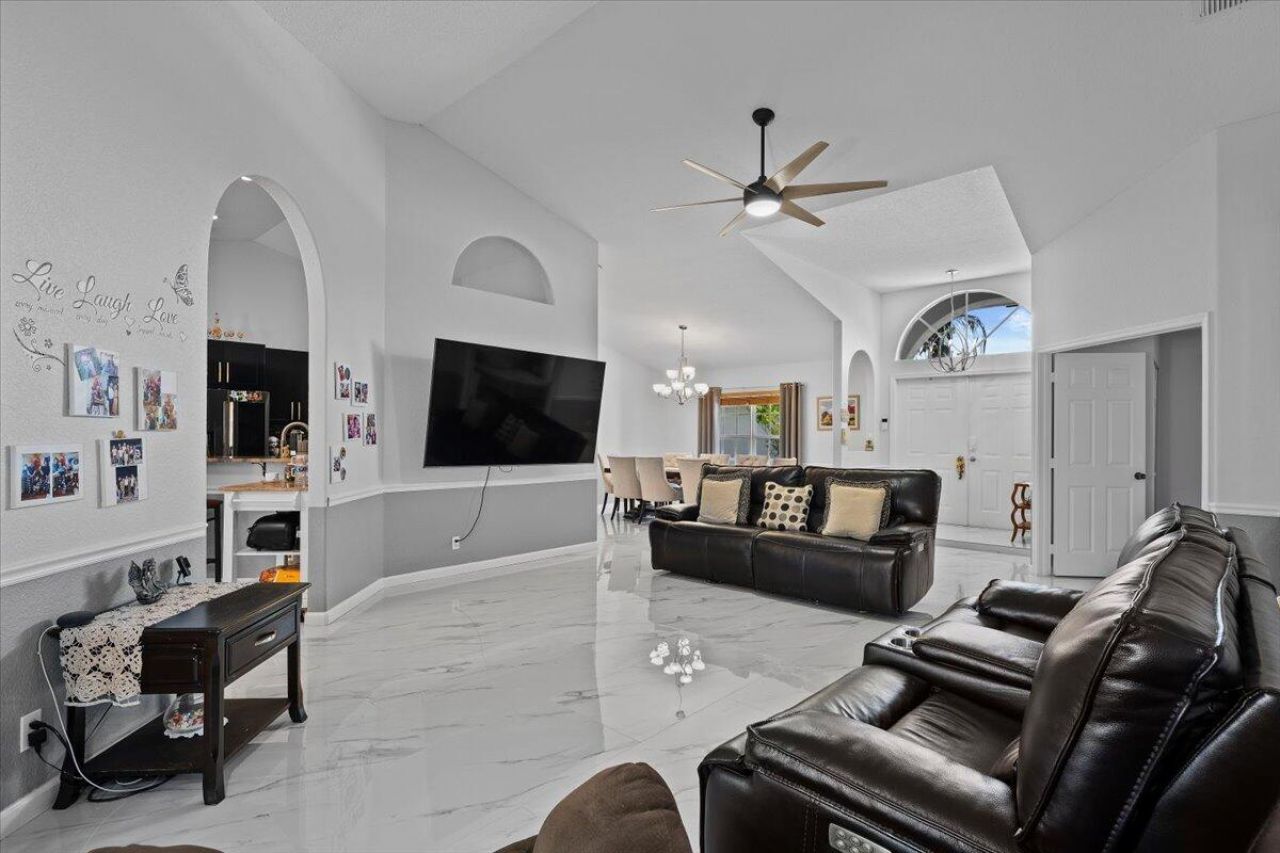 13613 N 62nd Ct Court N, The Acreage, FL 33412 Photo
