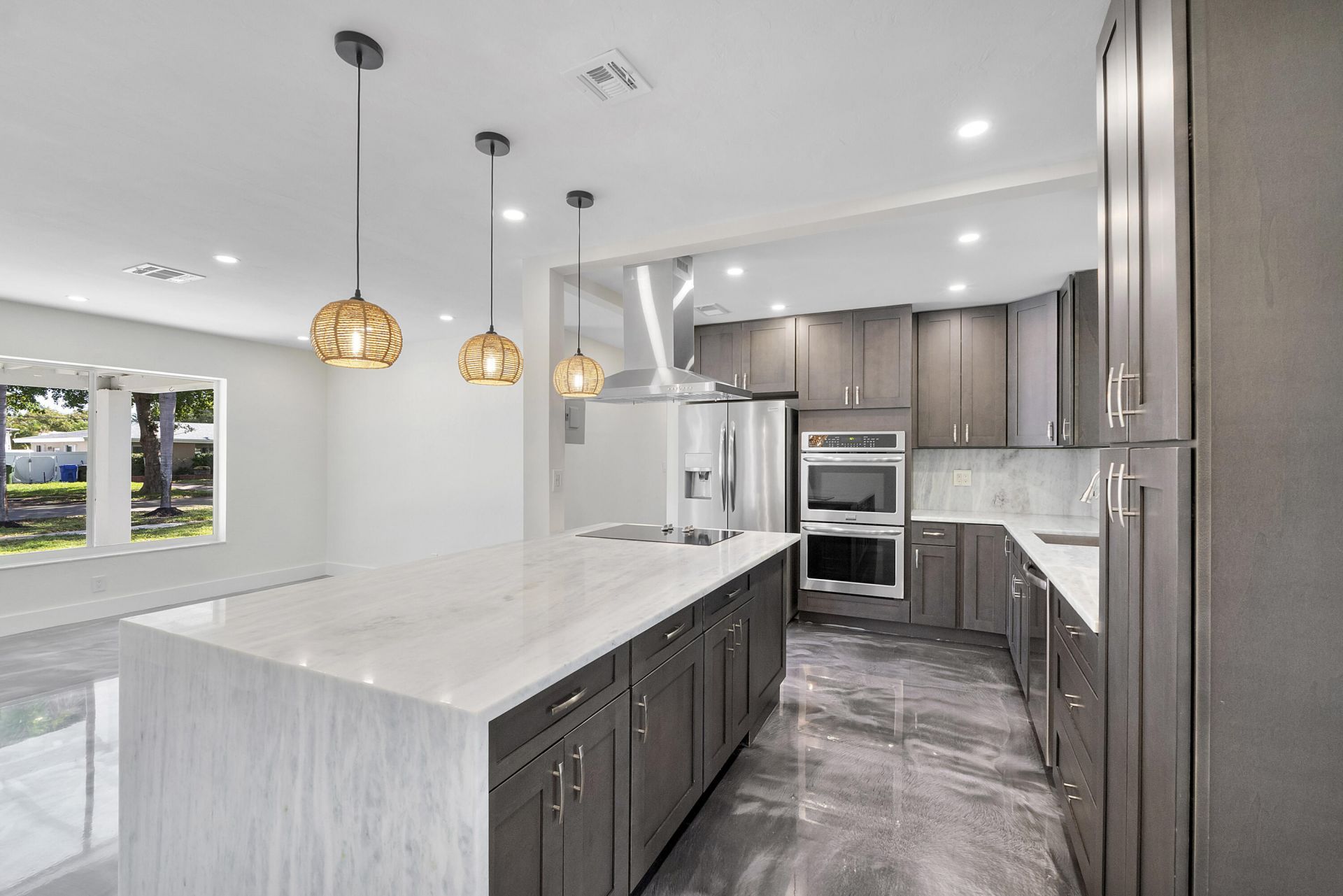 2160 NE 53rd Street, Fort Lauderdale, FL 33308 Photo