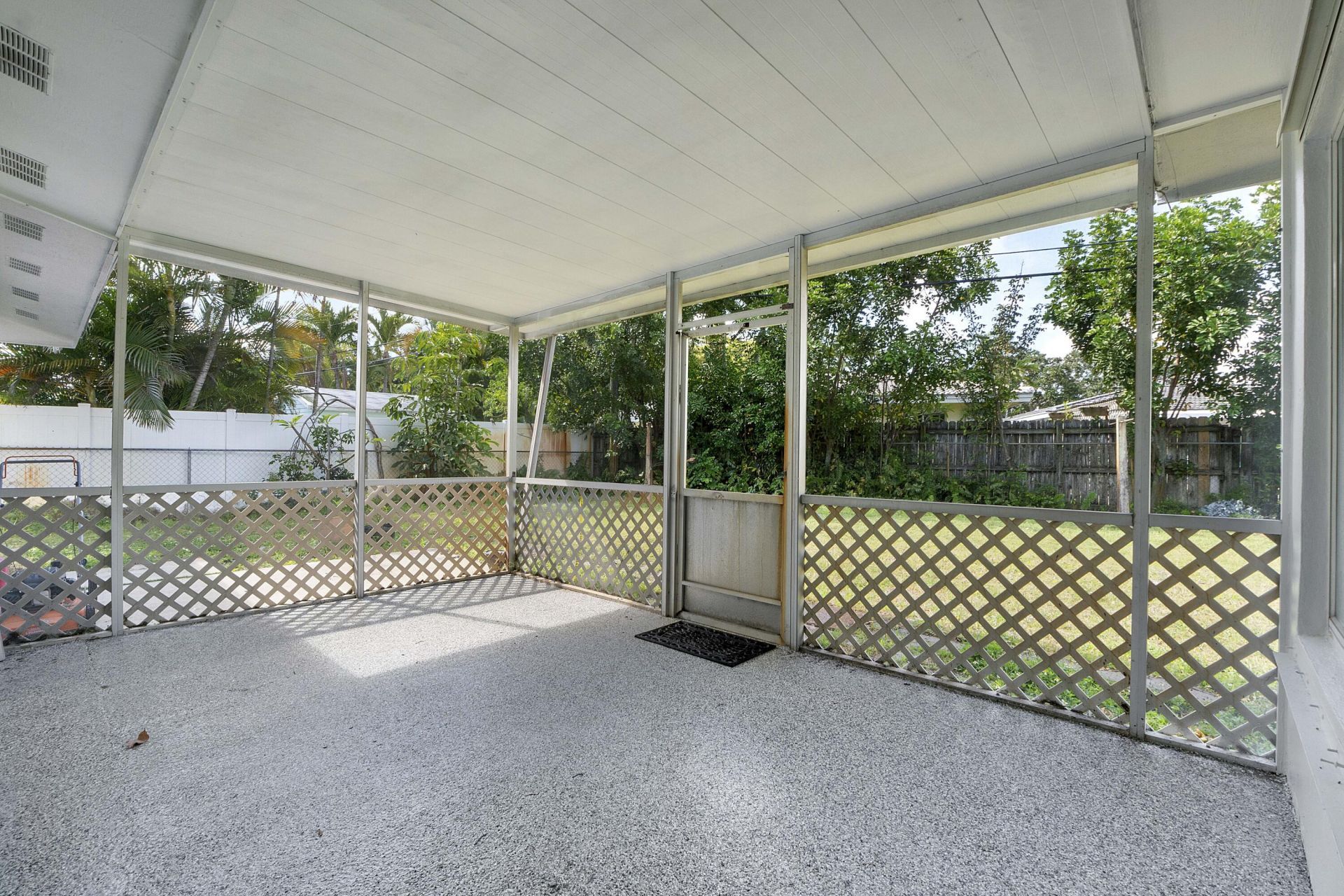 2160 NE 53rd Street, Fort Lauderdale, FL 33308 Photo
