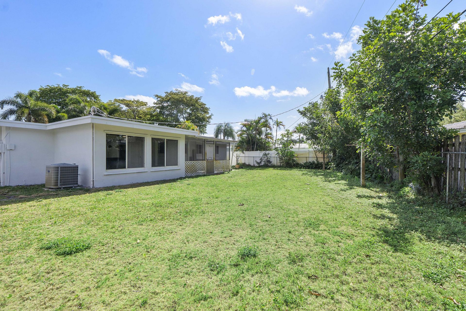 2160 NE 53rd Street, Fort Lauderdale, FL 33308 Photo