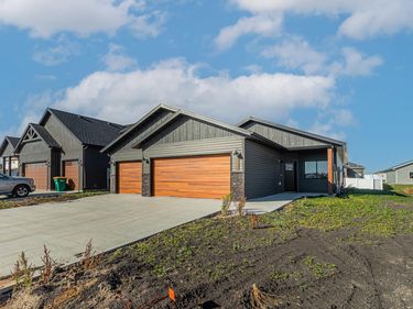 5846 James Drive W, West Fargo, ND 58078