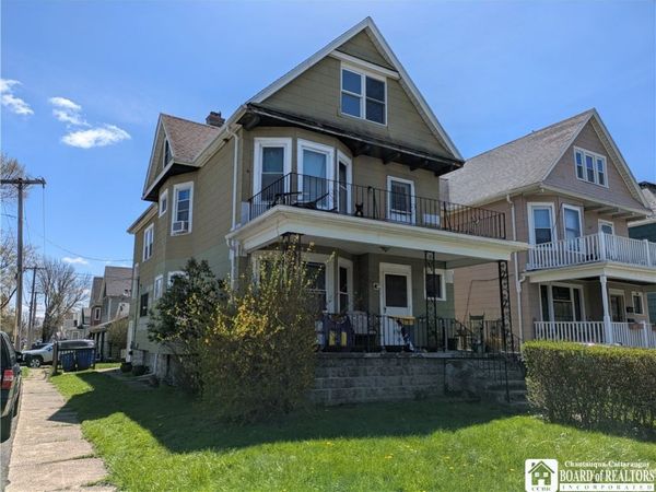 175 Indian Church Road , Buffalo, NY 14210