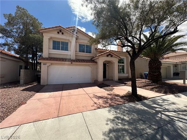 8669 Raindrop Canyon Avenue , Las Vegas, NV 89129