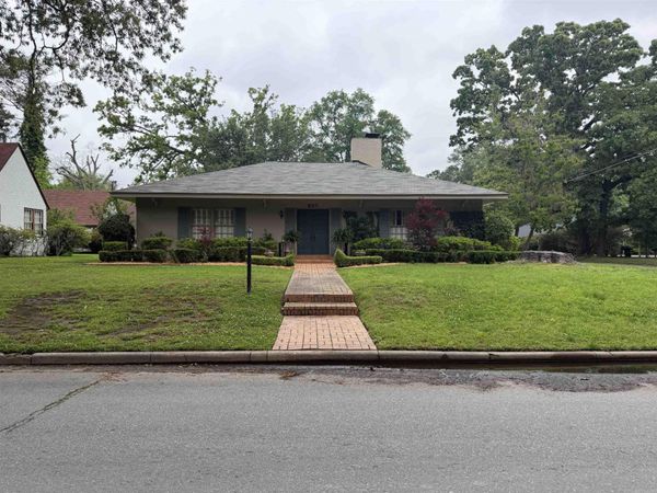 901 W 36th, Pine Bluff, AR 71603