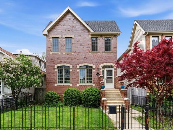 5150 W WINNEMAC Avenue , Chicago, IL 60630