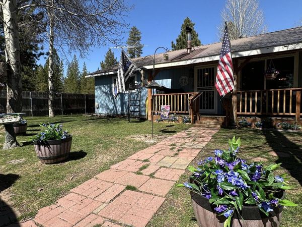 15710 Paulina Avenue, La Pine, OR 97739