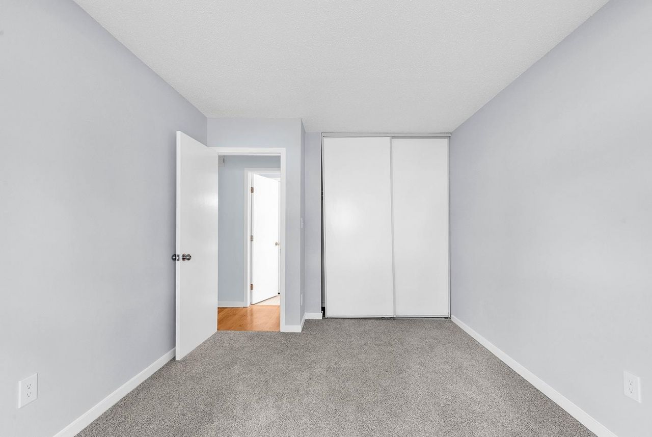 9614 Kings Grant Dr. Photo 15
