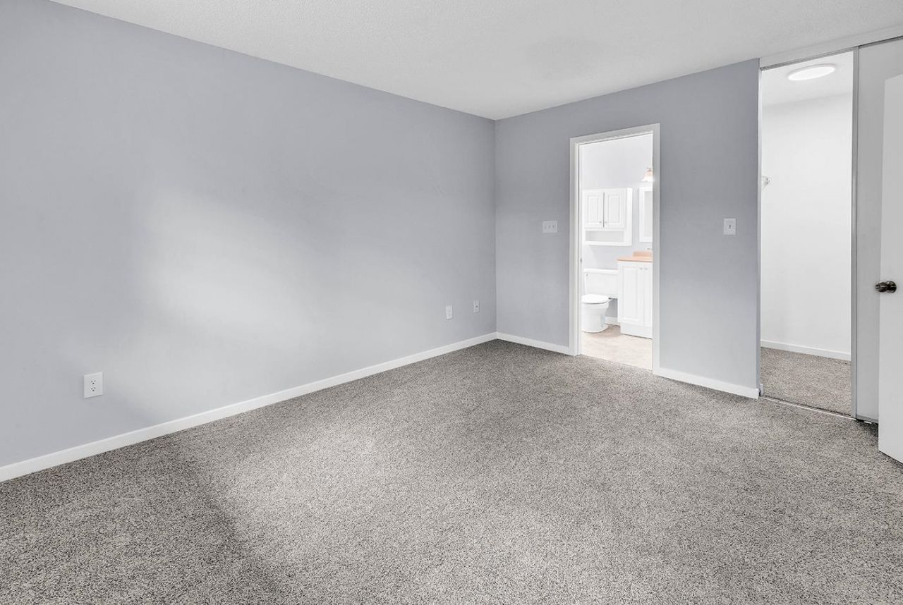 9614 Kings Grant Dr. Photo 19