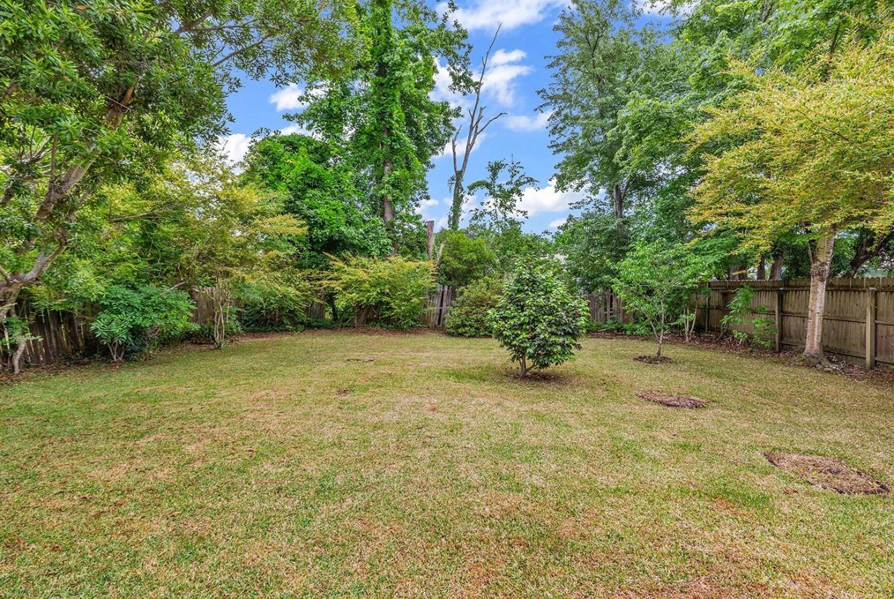 9614 Kings Grant Dr. Photo 26
