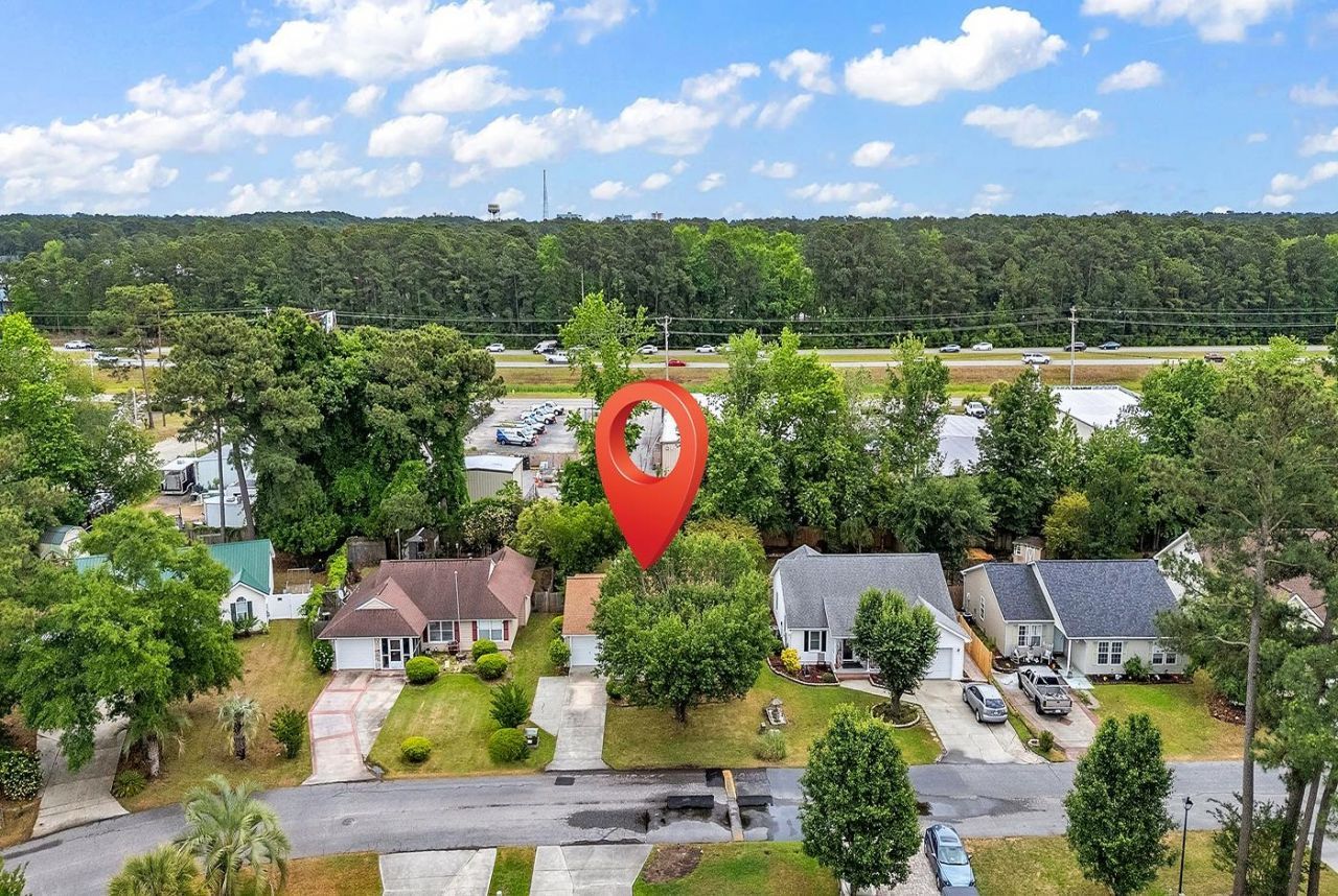 9614 Kings Grant Dr. Photo 32