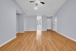 9614 Kings Grant Dr. photo 4