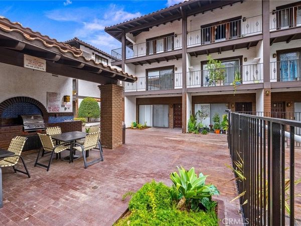 17200 NEWHOPE, Unit 31, Fountain Valley, CA 92708