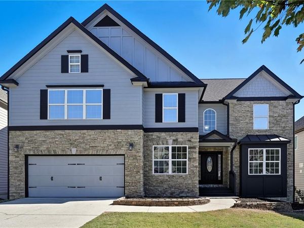 1328 Avington Glen Dr , Lawrenceville, GA 30045