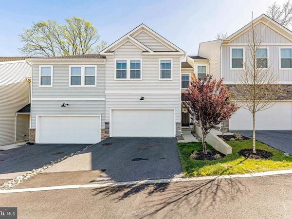7 FOUR LEAF DRIVE , DOWNINGTOWN, PA 19335