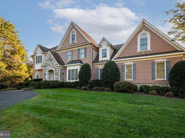 11379 SENECA KNOLL DRIVE, GREAT FALLS, VA 22066