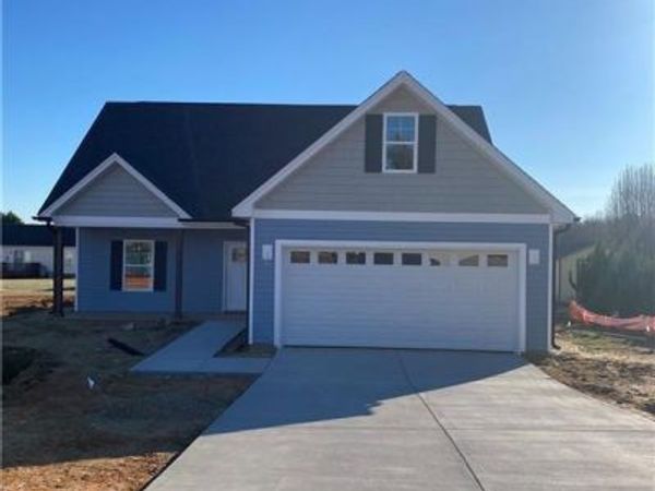 1010 Fairfield Drive , Yadkinville, NC 27055