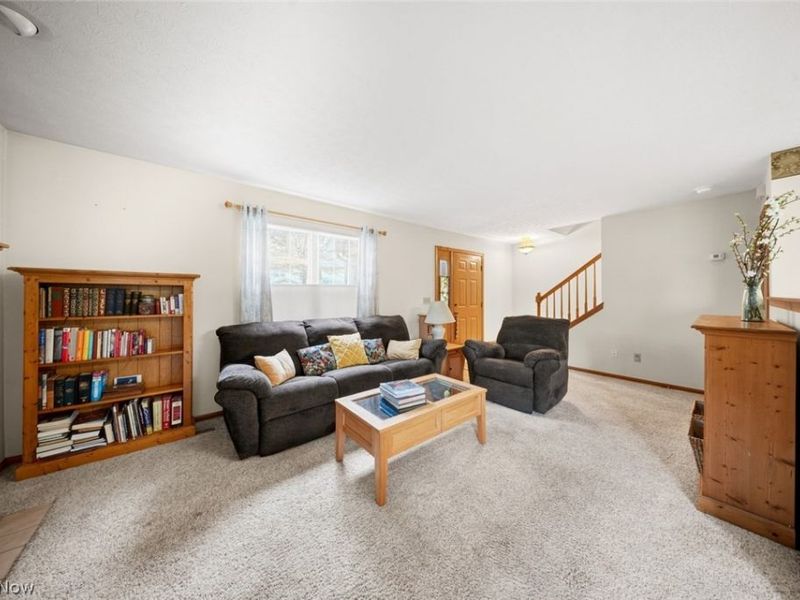 23174 Grist Mill Court , Olmsted Falls, OH 44138 Photo 12