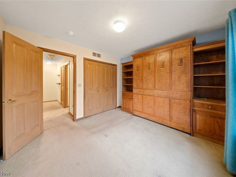 23174 Grist Mill Court , Olmsted Falls, OH 44138 Photo 31