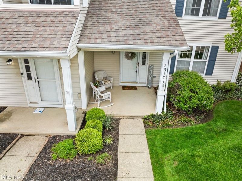23174 Grist Mill Court , Olmsted Falls, OH 44138 Photo 45