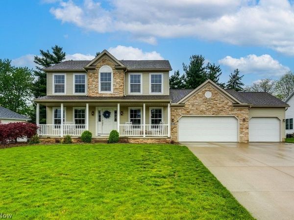 4138 Whispering Springs Lane, Mogadore, OH 44260
