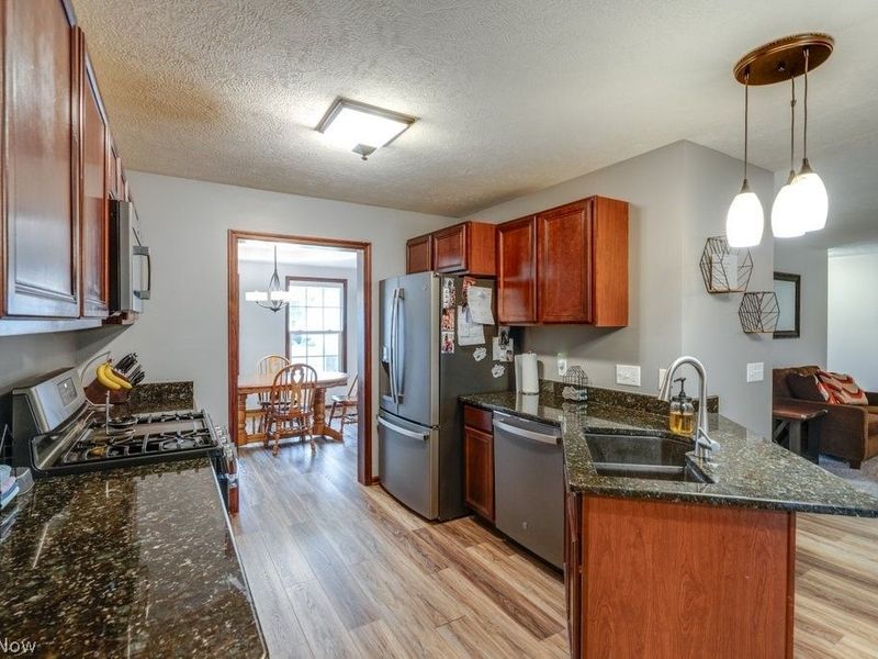 4138 Whispering Springs Lane, Mogadore, OH 44260 Photo 12