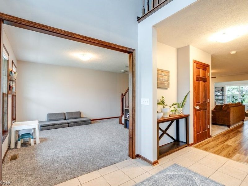 4138 Whispering Springs Lane, Mogadore, OH 44260 Photo 5
