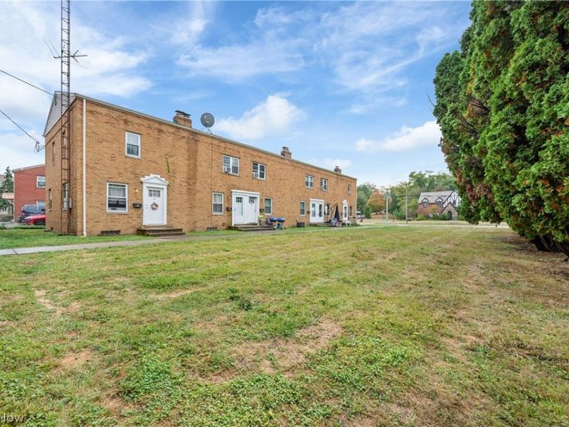 2114 Market Avenue N, Canton, OH 44714 Photo 4