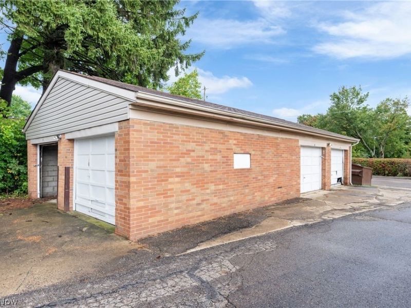 2114 Market Avenue N, Canton, OH 44714 Photo 8