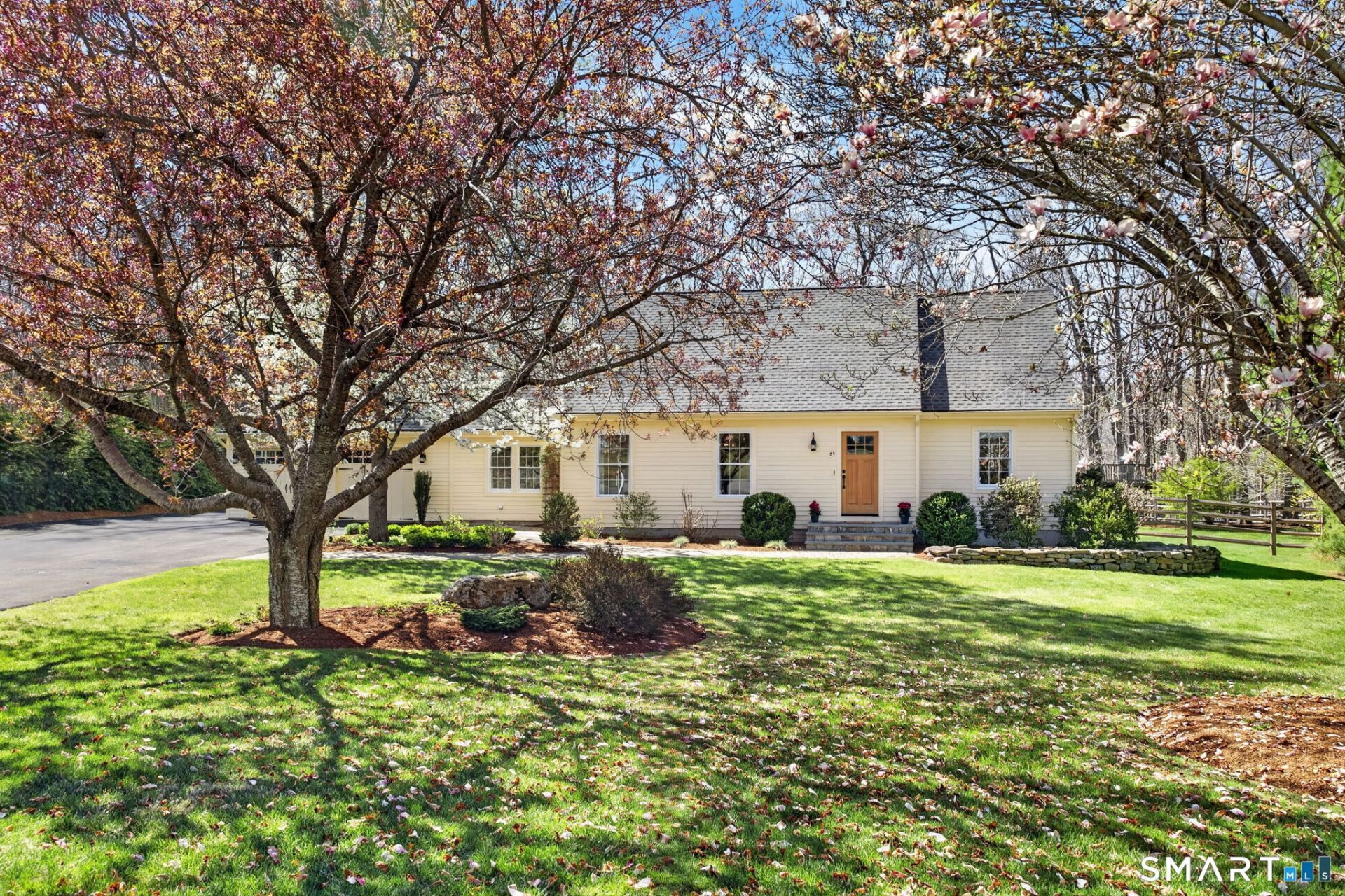 85 Fawn Brook, Madison, CT 06443 Main Photo