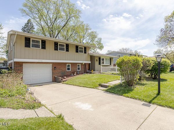 1961 Colony Drive, Toledo, OH 43614